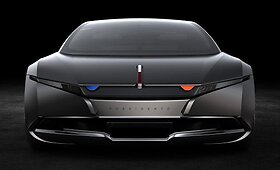 Lenkijoje sukurtas prezidentinio automobilio &bdquo;Carrozza&ldquo; projektas