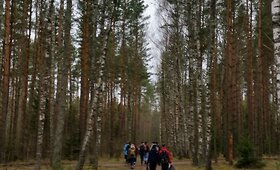 Pasivaik&scaron;čiojimo metu draugų kompanija tvarkė Mickūnų mi&scaron;ką