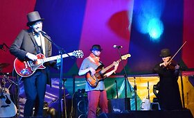Kauno roko grupės &bdquo;The Moon Band&ldquo; koncertinis turnė Didžiojoje Britanijoje