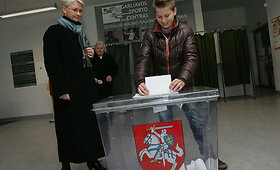 Teleičių rinkimų apylinkėje balsavo Neringa Venckienė