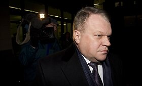Vladimiras Antonovas ir Raimondas Baranauskas paleisti už užstatą 