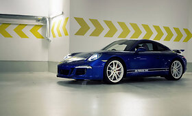 &bdquo;Porsche 911&ldquo; su &bdquo;Facebook&ldquo; socialinio tinklo akcentais