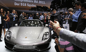 &bdquo;Porsche 918 Spyder&ldquo; pristatymas Frankfurto automobilių parodoje