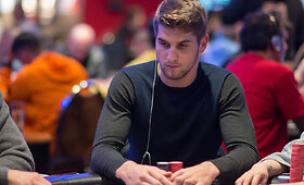 Matas Cimbolas i&scaron;kovojo Pasalio pokerio turo (WPT) čempiono titulą ir per 800 tūkst. litų