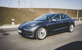 Pirmoji Lietuvoje registruota &bdquo;Tesla Model 3&ldquo;