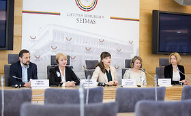 Radvilės Morkūnaitės&ndash;Mikulėnienės spaudos konferencija &bdquo;Mitų apie skiepus žala visuomenės sveikatai: Ukrainos patirtis&ldquo;