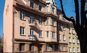 Naglio Puteikio namai