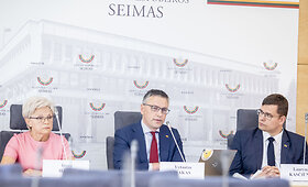 Spaudos konferencija dėl inicijuojamo apkaltos proceso dėl galimai &scaron;iurk&scaron;čiai pažeidusių Konstituciją ir sulaužiusių priesaiką teisėjų