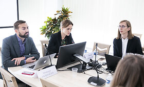 Apskritojo stalo diskusija &bdquo;Palaikyk. Nekaltink. I&scaron;klausyk&ldquo;