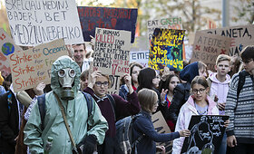 Eitynės siekiant atkreipti dėmesį į klimato kaitos problemas