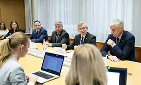 V. Pranckiečio ir vizito į Armėniją delegacijos narių spaudos konferencija