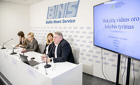 Spaudos konferencija apie prastą vidaus oro kokybę mokyklose