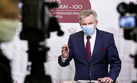 Jaroslavas Narkevičius atsakinėjo į Seimo narių klausimus