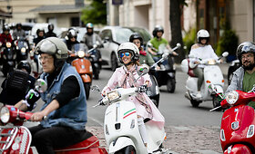 Rekordinis motorolerių &bdquo;Vespa&ldquo; mylėtojų skaičius susirinko į sezono atidarymo &scaron;ventę
