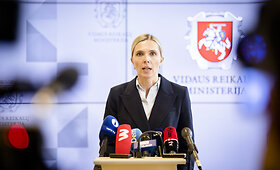 Spaudos konferencija VRM po riau&scaron;ių prie Seimo