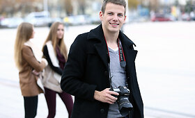 Fotografas Tomas &Scaron;imkus siekė miesto fone užfiksuotų portretų rekordo