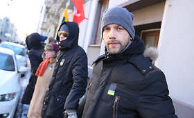 Pramogų pasaulio atstovai kartu su būriu vilniečių rei&scaron;kė paramą Ukrainos protestuotojams