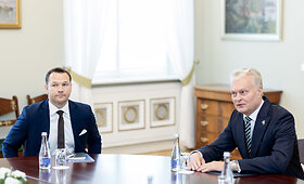 Gitanas Nausėda susitiko su kandidatu į ekonomikos ir inovacijų ministrus Edvinu Grik&scaron;u
