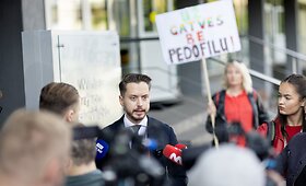 Piketas &bdquo;Vilniaus rajonas be pedofilų garbinimo&ldquo;