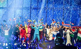 Pirmajame &bdquo;Eurovizijos&ldquo; pusfinalyje &ndash; 16 originalių pasirodymų