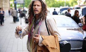 Į Vilnių atskridę rokeriai &bdquo;Aerosmith&ldquo; atvyko į vie&scaron;butį