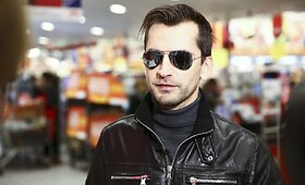 Garsūs žmonės Vilniuje tapo &bdquo;Maisto banko&ldquo; akcijos savanoriais