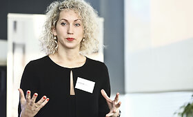 Diskusija  &bdquo;Racionalus gyvenimo būdas: i&scaron; taupumo ar i&scaron; idėjos?&ldquo; 