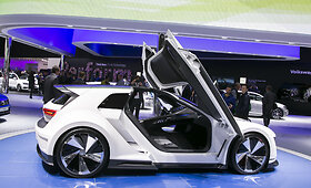 &bdquo;Volkswagen&ldquo; automobilių stendas Frankfurto automobilių parodoje