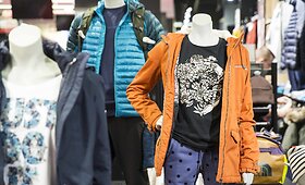 Parduotuvės &bdquo;Sportland&ldquo; striukės