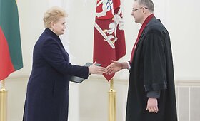 Dalia Grybauskaitė priėmė naujojo generalinio prokuroro pavaduotojo Žydrūno Radi&scaron;ausko priesaiką