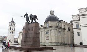 Lietuvos valstybingumo istorija - per valandos pasivaik&scaron;čiojimą Vilniaus senamiesčiu