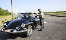 Rytinis kelių policijos reidas Vilniaus pakra&scaron;tyje
