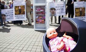 Palaikymo akcija priimtam Pagalbinio apvaisinimo įstatymui