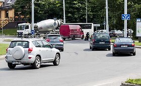 Automobilių žiedas prie Vilniaus &Scaron;v. Petro ir Povilo bažnyčios
