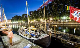 Klaipėdoje sutikta 15 istorinių laivų flotilė