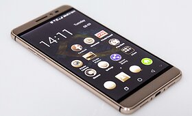 Kini&scaron;kas i&scaron;manusis telefonas &bdquo;Coolpad Max&ldquo;