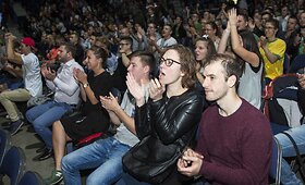 Rungtynes tarp Lietuvos ir Australijos sirgaliai stebi &bdquo;Siemens&ldquo; arenoje