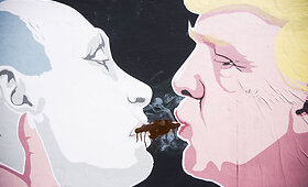 Vėl suniokotas Trumpo ir Putino grafitis