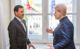 Dalia Grybauskaitė susitiko su Jungtinių Arabų Emyratų ekonomikos ministru Sultanu Sajidu Mansuriu