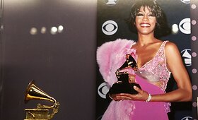 Whitney Houston legenda atgimė specialioje parodoje