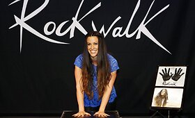 Alanis Morissette įnauguruota į Roko &scaron;lovės alėją