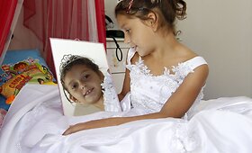 Mažosios princesės Paryžiuje varžėsi dėl karūnos