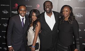 Whitney Houston &scaron;eima dalyvaus realybės &scaron;ou