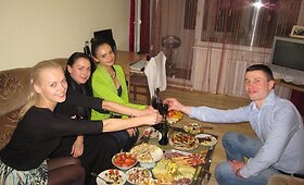 &bdquo;Pinup Girls&ldquo; merginos praleido dieną su savo gerbėju