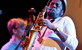 Britas Soweto Kinchas pradėjo festivalį &bdquo;Vilnius Mama Jazz&ldquo;