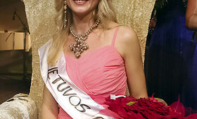 Lietuvos ponia 2012 i&scaron;rinkta Erika Vasiliauskienė