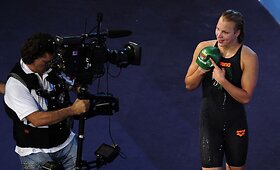 Rūta Meilutytė pagerino 50 metrų krūtine pasaulio rekordą