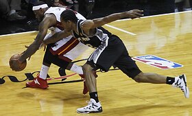 NBA finalo serija: &bdquo;Heat&ldquo; &ndash; &bdquo;Spurs&ldquo;