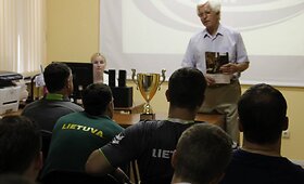 Rankinio rinktinė aplankė Sporto muziejų