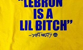 &bdquo;Warriors&ldquo; gerbėjai &scaron;aiposi i&scaron; LeBrono Jameso